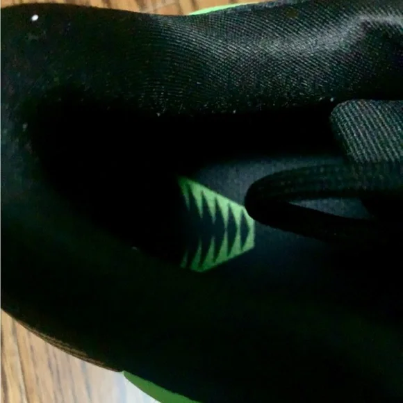 A.E 1 Low - Neon Green | Size 10/2 - Picture 7 of 7